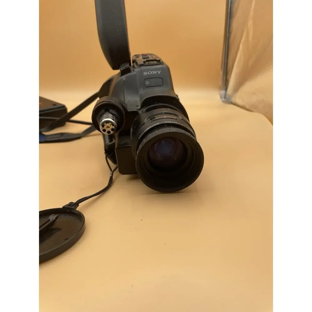 Sony handycam video8